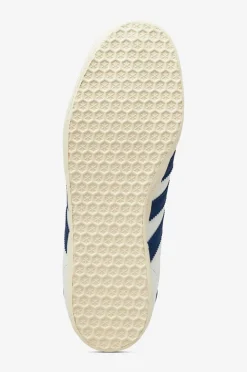 adidas Originals Sneakers><noscript><img width=