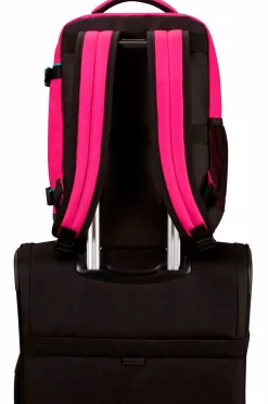 American Tourister Tasker><noscript><img width=