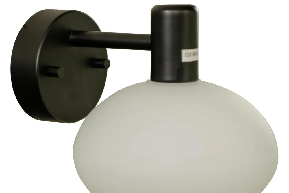 Aneta Lighting Badeværelseslampe Elba Sort/opal hvid Discount