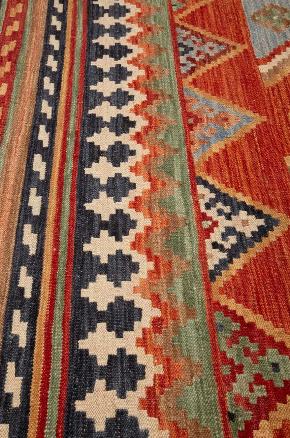 Bargi Uldtæpper|Fladvævede Tæpper>Woolcarpet Kilim Multi 205x300 cm Rød