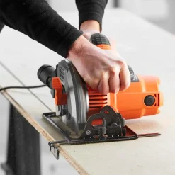 Black & Decker Værktøj & Have>Cirkelsav 1500W 66mm No color