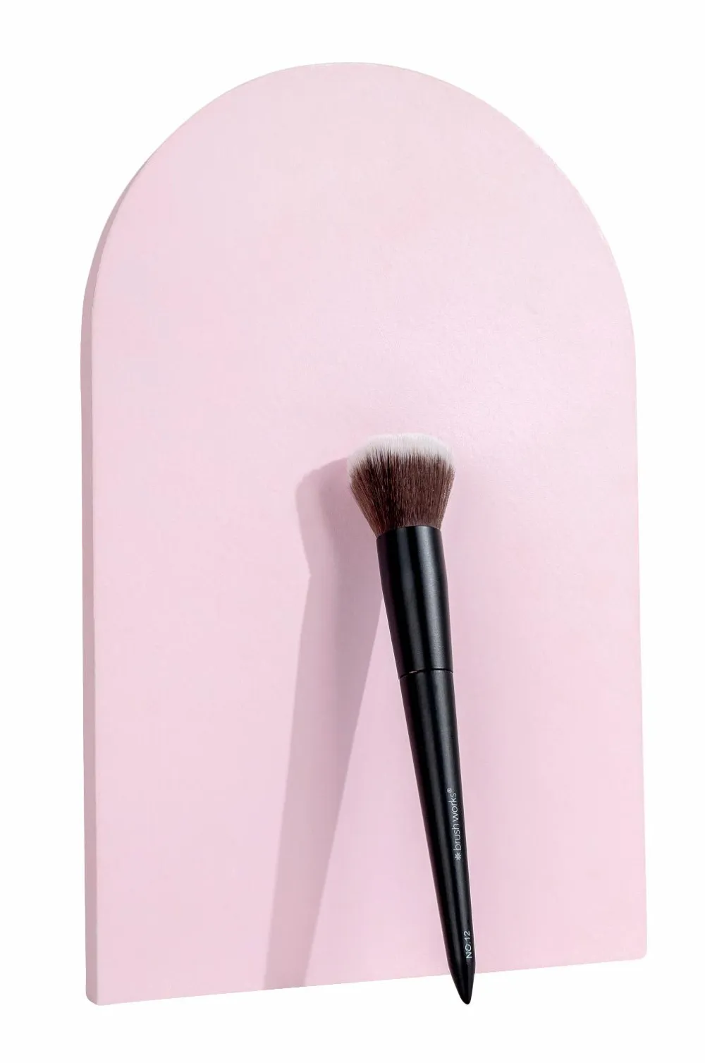 Brushworks Makeupbørster>No. 12 Blush Brush No Color
