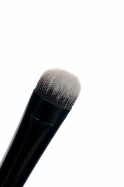 Brushworks No. 17 Carving Brush No Color Outlet