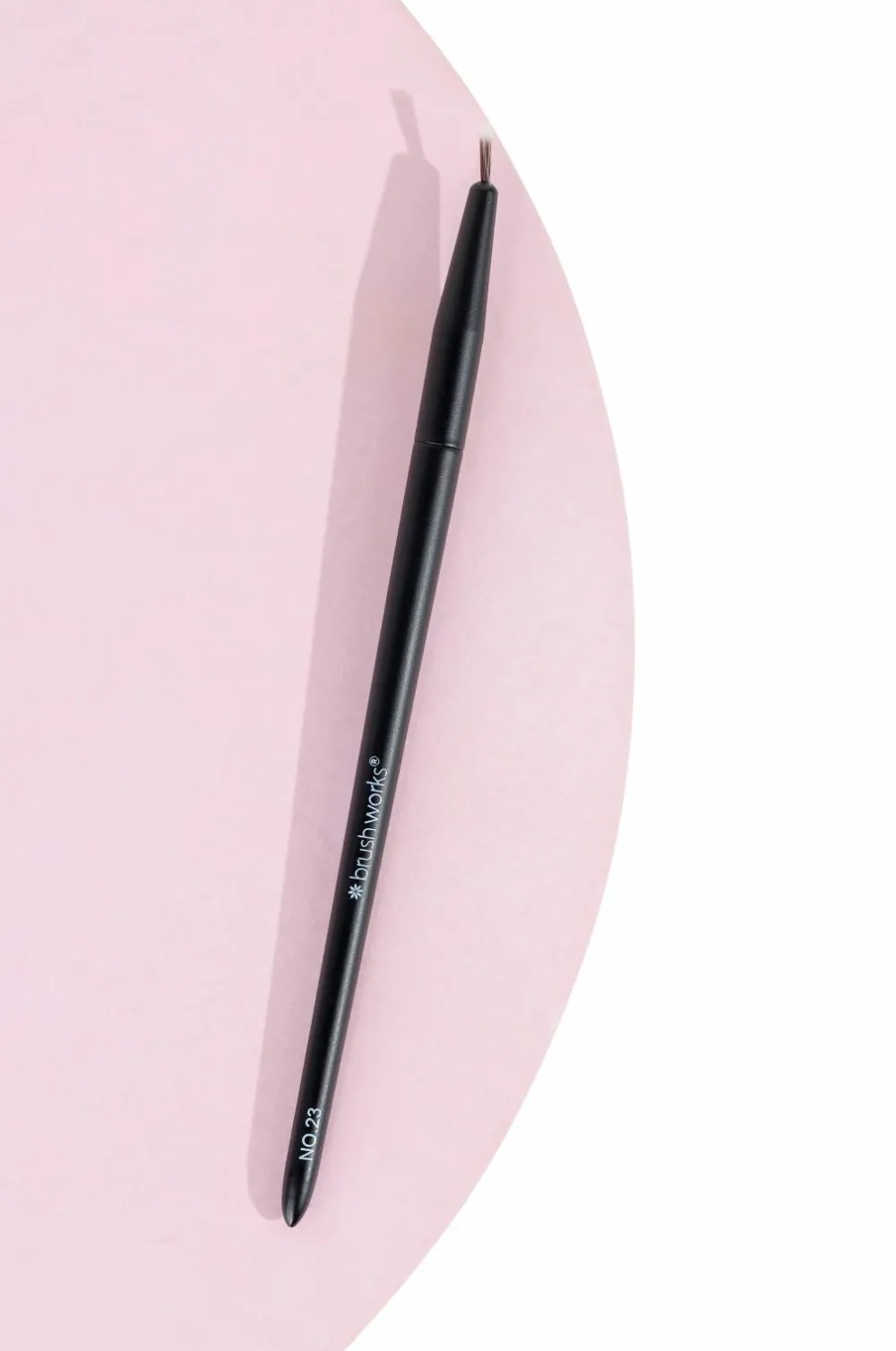 Brushworks Makeupbørster>No. 23 Precise Liner Brush No Color