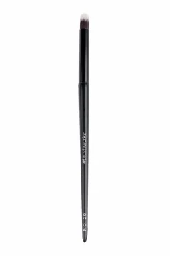 Brushworks No. 20 Smudge Brush No Color Discount