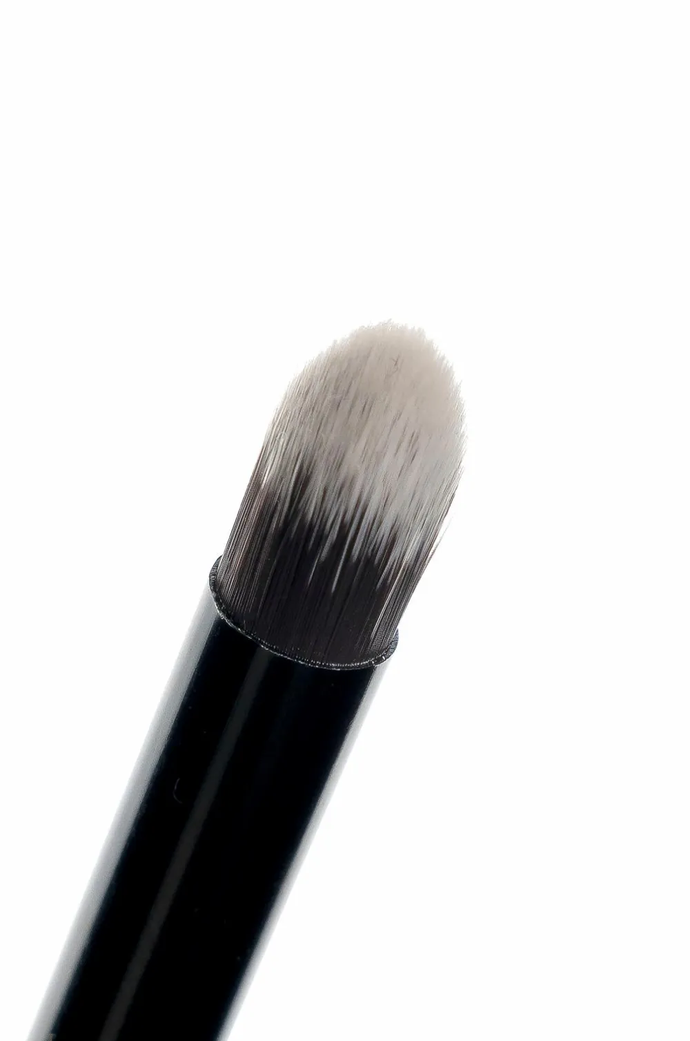 Brushworks No. 20 Smudge Brush No Color Discount