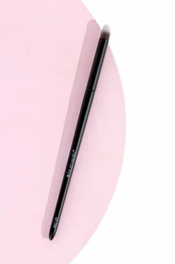 Brushworks No. 20 Smudge Brush No Color Discount