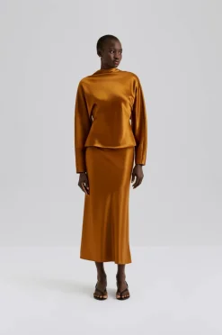 By Malina Maxi nederdel Aubree Satin Maxi Skirt Amber Clearance