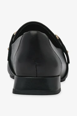 Clarks Loafers><noscript><img width=