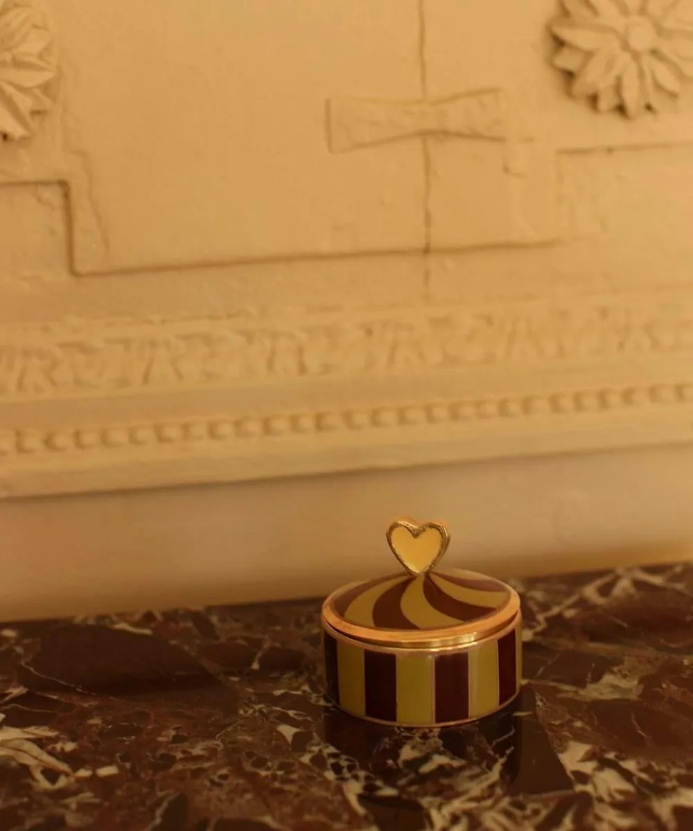 Doing Goods Småopbevaring>Pyar Heart Circus Box Medium Gul