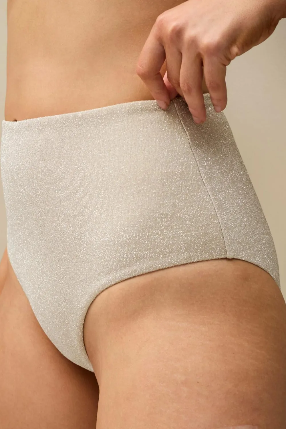 Ellos Bikinier & Bikinidele>Collection Bikiniunderdele Skylar Glitrende Beige