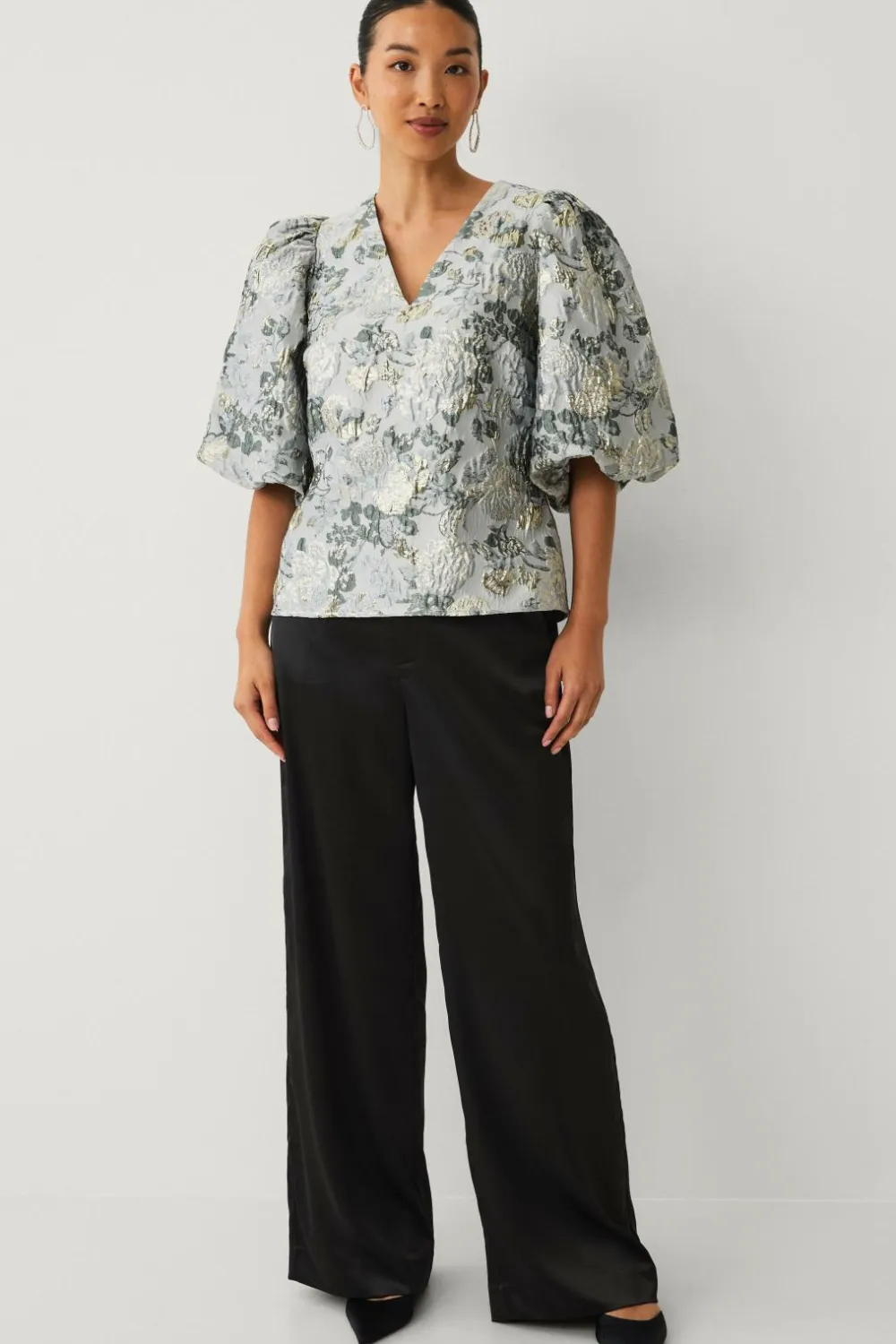 Ellos Skjorter & Bluser>Collection Bluse med ballonærmer Blå/guld aop