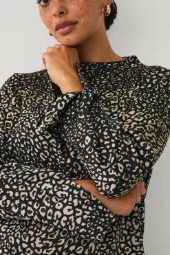 Ellos Collection Bluse i satin Leo AOP New