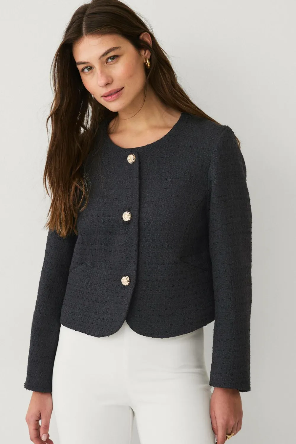 Ellos Blazere & Veste>Collection Bouclé-jakke med guldknapper Sort