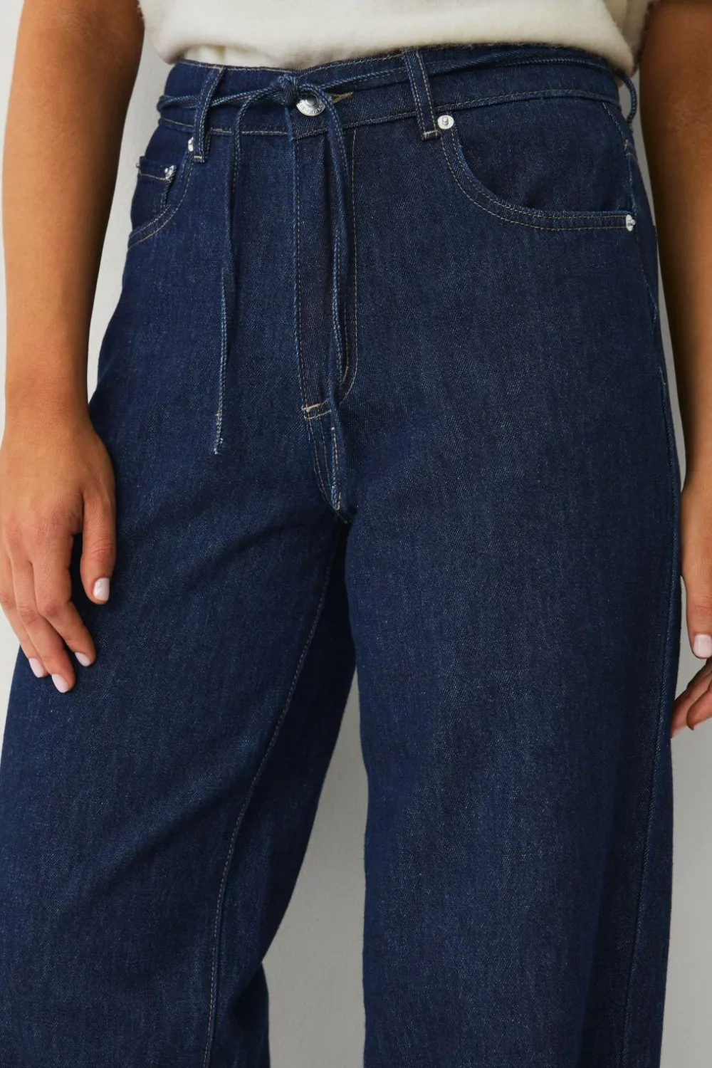 Ellos Jeans>Collection Jeans med brede ben og bindebånd i taljen Rinse wash