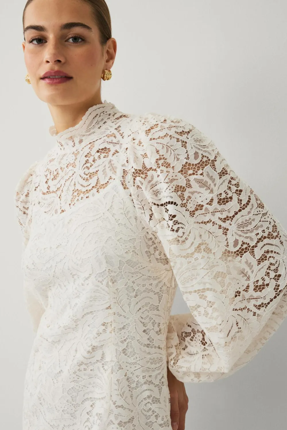 Ellos Kjoler>Collection Kjole i blonde Cremehvid