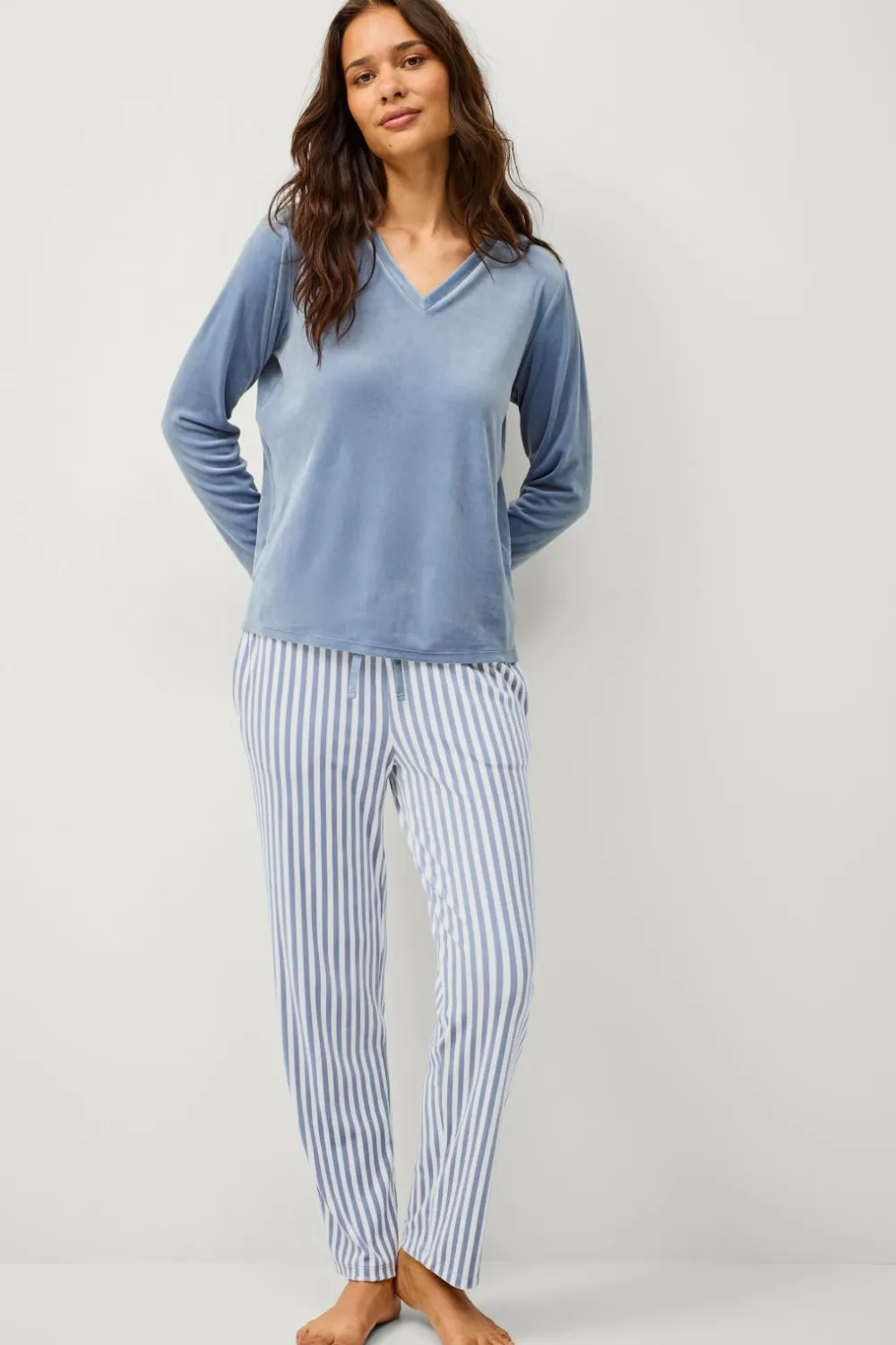 Ellos Nattøj>Collection Pyjamas i velour Blåhvid stribet