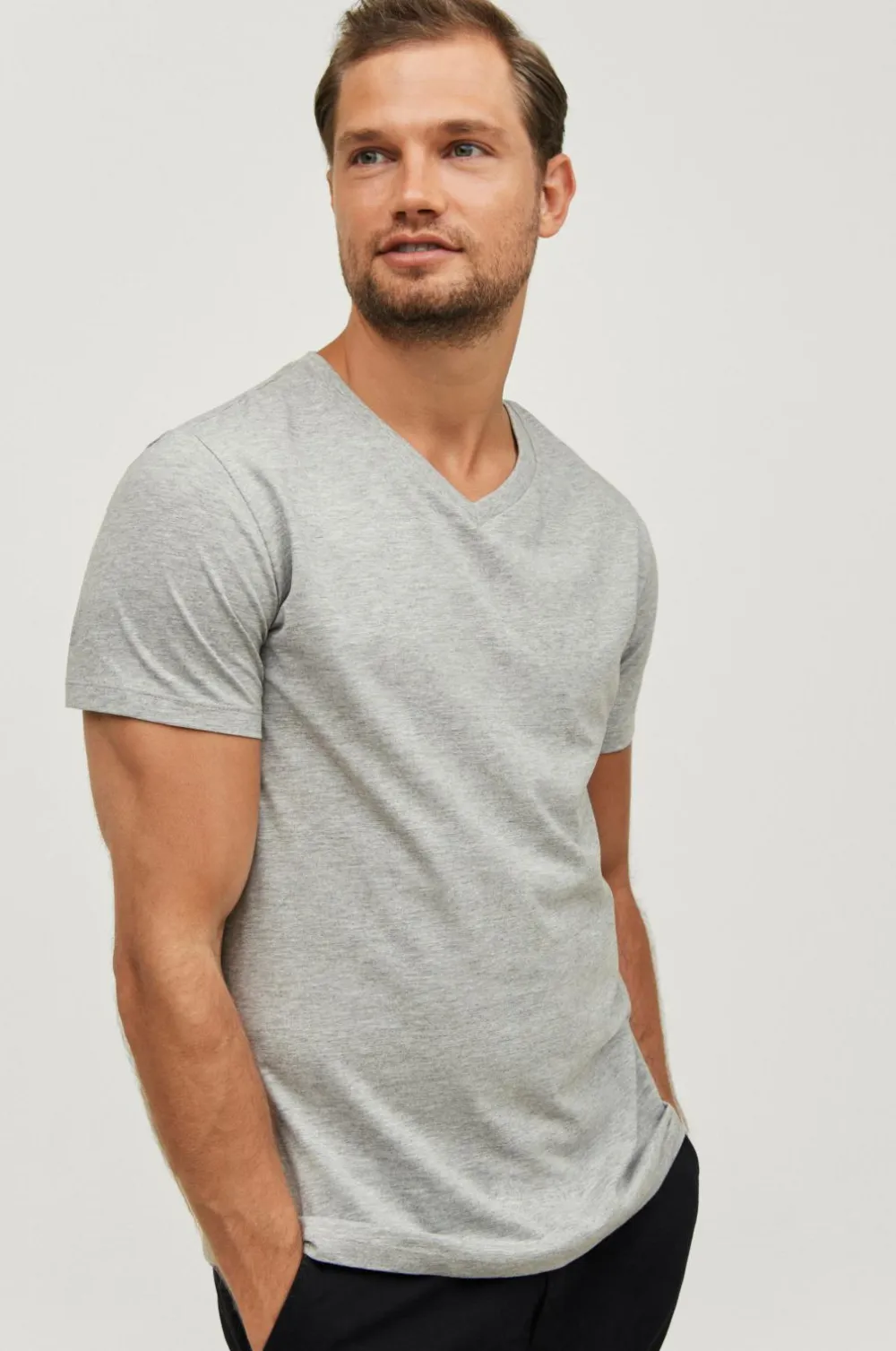 Ellos T-Shirts & Tanktoppe|Basistøj>Collection T-shirt Karl V-neck Gråmeleret