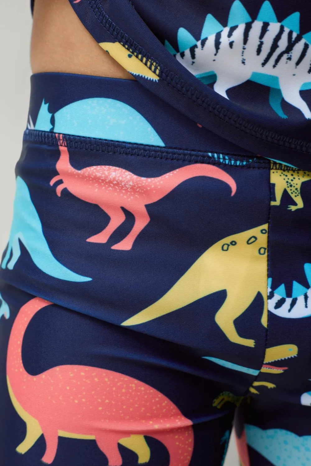 Ellos Badetøj>Collection UV-sæt med top og shorts Blå dino