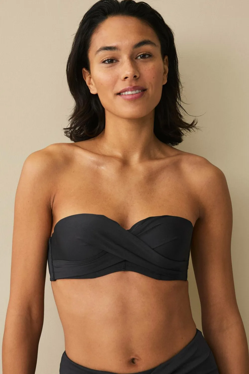 Ellos Collection Vatteret Balconette Bikini-BH med bøjle Sort New