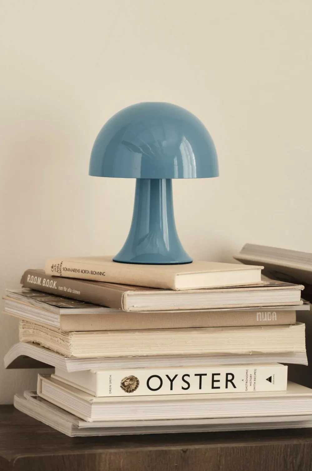 Ellos Home Batteridrevet bordlampe Betty Blå Outlet