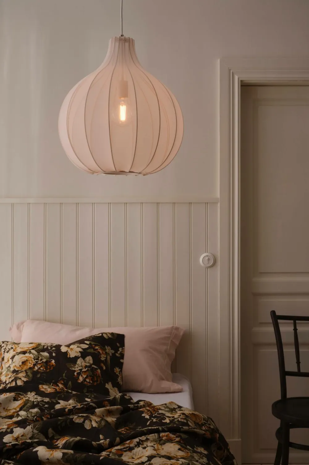 Ellos Home Loftlampe Eliza lys beige Discount