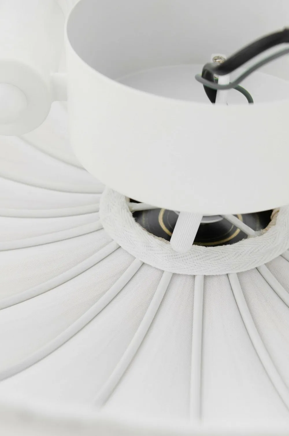 Ellos Home Loftplafond Plafond Avery Creme Outlet