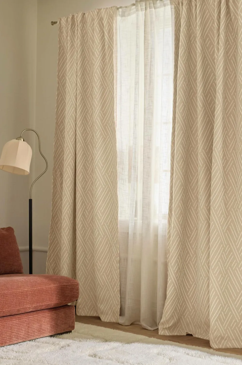 Ellos Home Multibåndsgardin Athena lysafskærmning 1-pak Beige Best