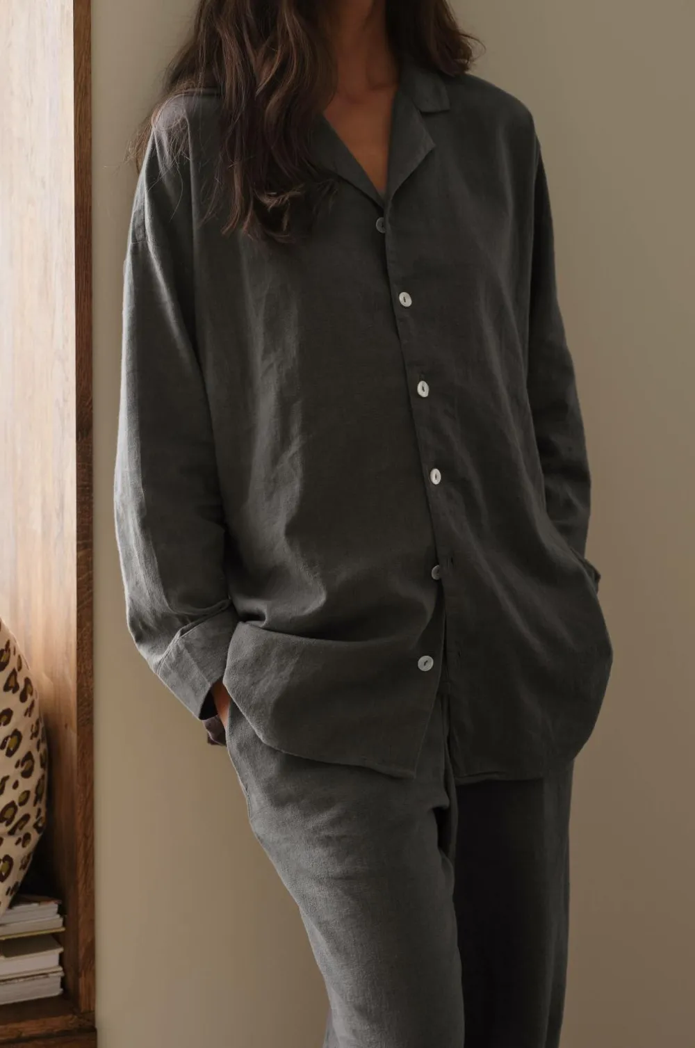 Ellos Homewear>Home Natbukser Pyjama Pant Elly i genanvendt halvlinned Åskgrå
