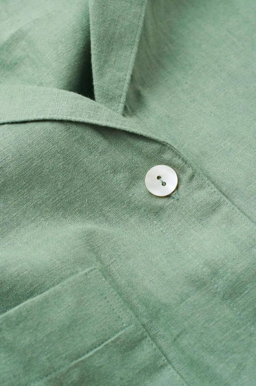 Ellos Homewear>Home Skjorte Elly Camp Collar i genanvendt halvlinned Aquagrøn