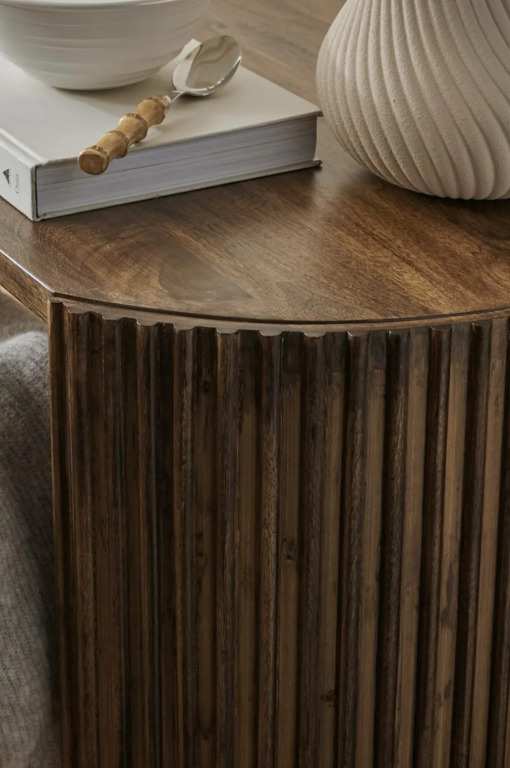 Ellos Home Skrivebord/sidebord Bisselina Brunvokset Outlet