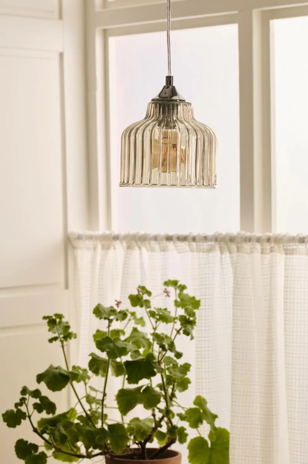 Ellos Pendler>Home Vindueslampe Window Lamp Liane Cognac/krom