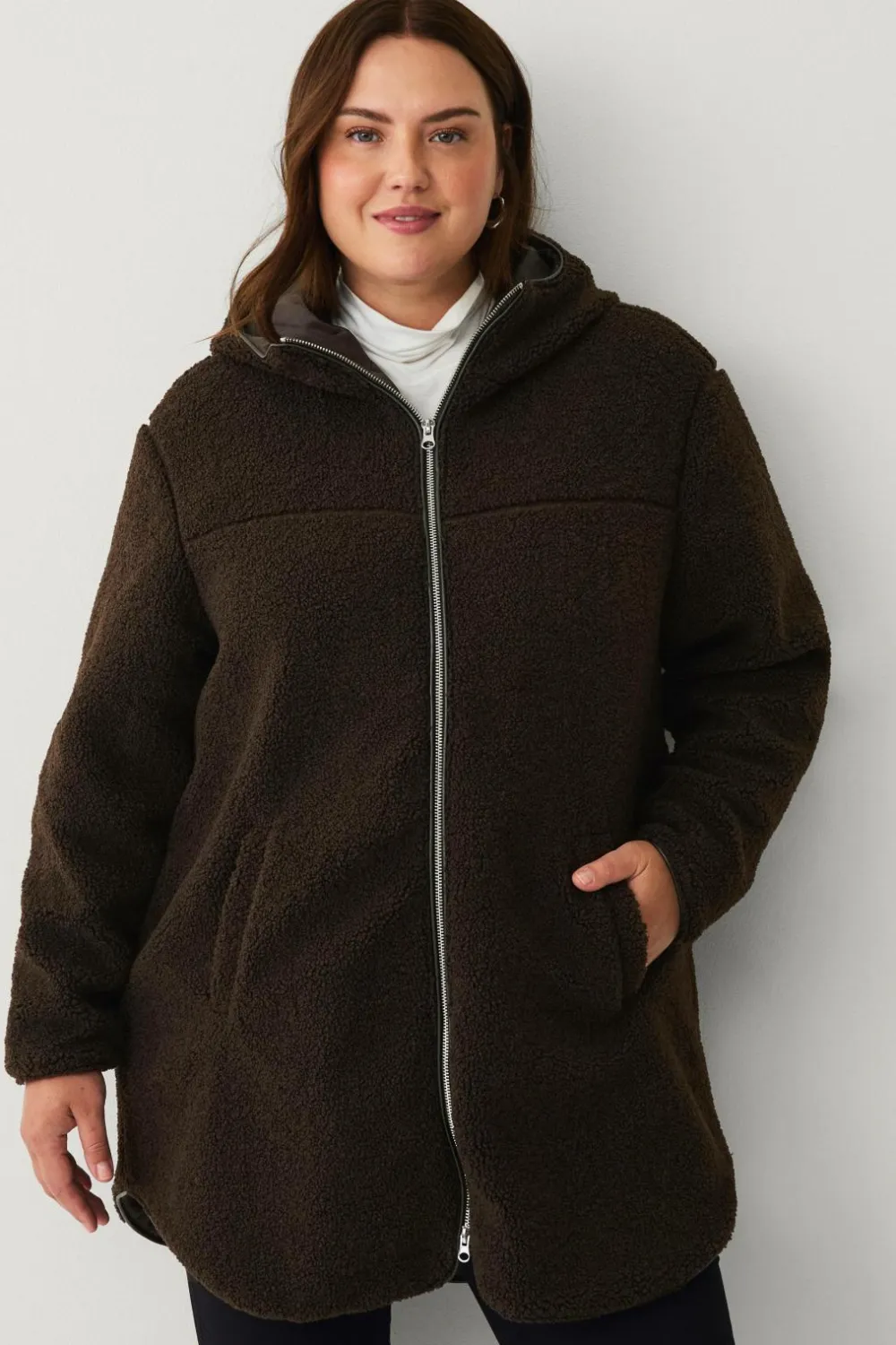Ellos Plus collection Lang, foret fleecejakke Mørkbrun Outlet