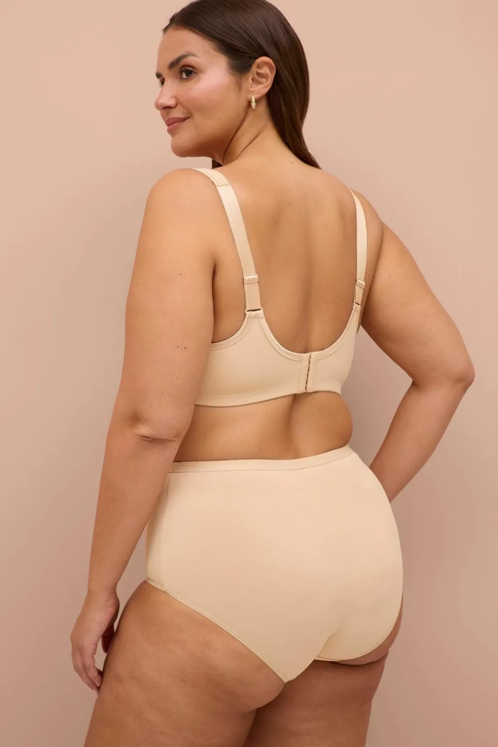 Ellos Bh'Er>Plus collection Bøjle-bh med bløde, upolstrede skåle Beige