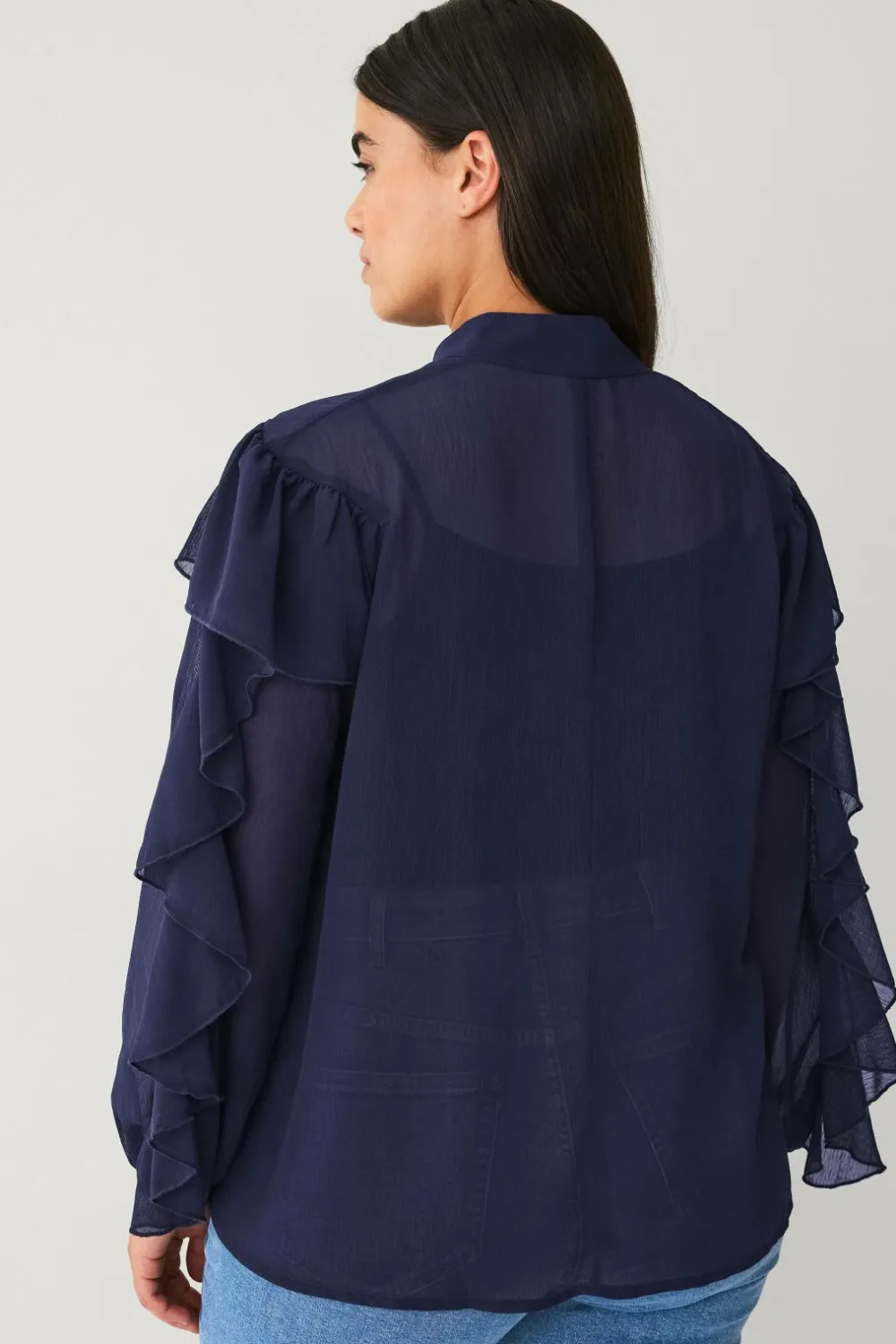 Ellos Skjorter & Bluser>Plus collection Bluse med flæser Mørkeblå