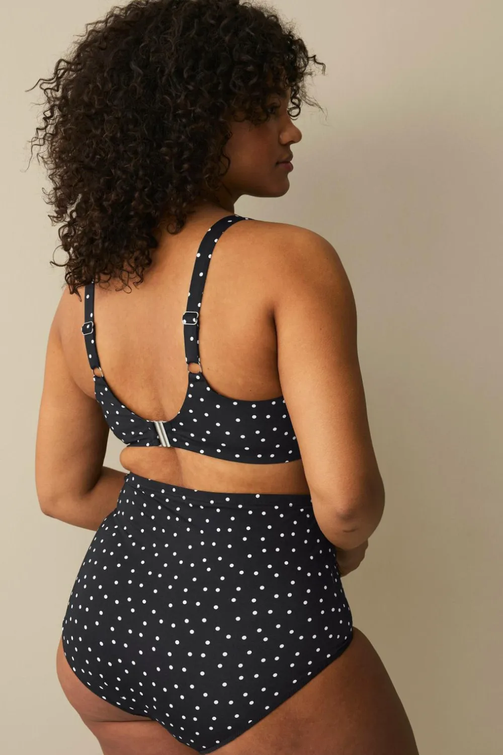 Ellos Plus collection Maxi Bikinitrusse med formende effekt Sort/hvidprikket Sale