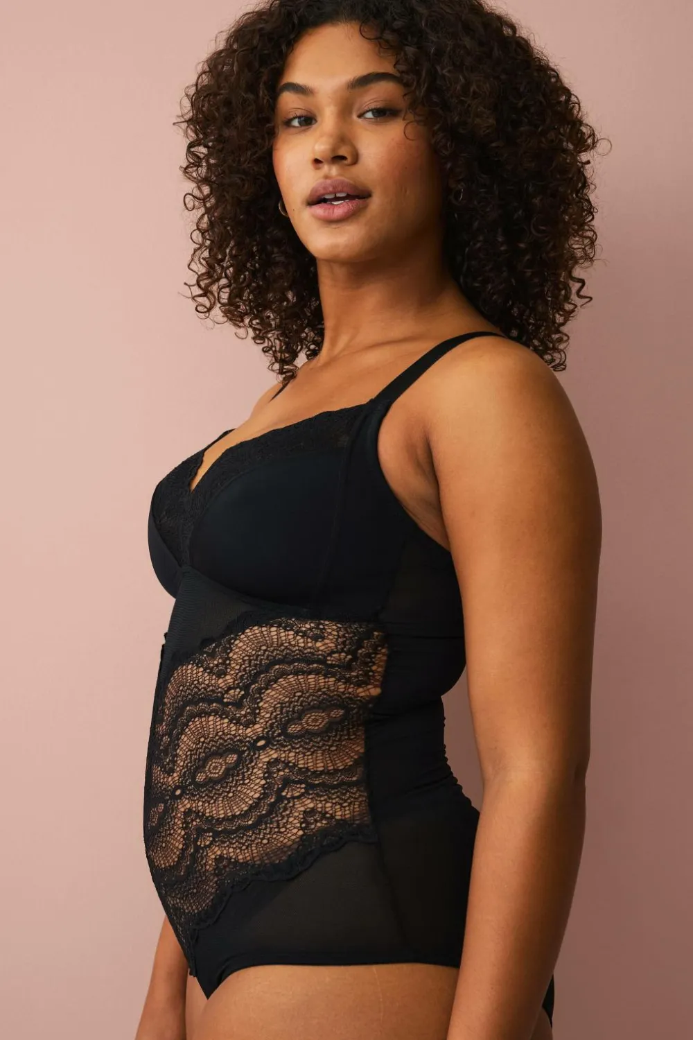 Ellos Shaping>Plus collection Spetsbody - let støtte sort