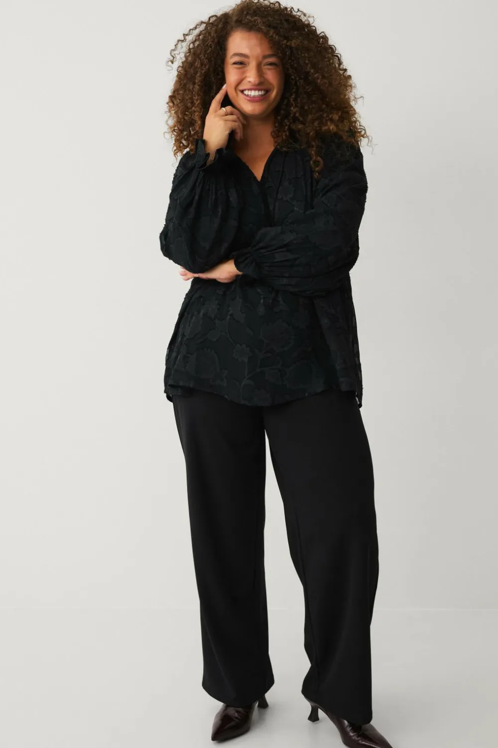 Ellos Plus collection Tunika med en v-hals Sort Online