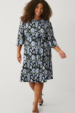 Ellos Plus collection Vævet kjole med 3/4 ærmer Blå blomstret Clearance