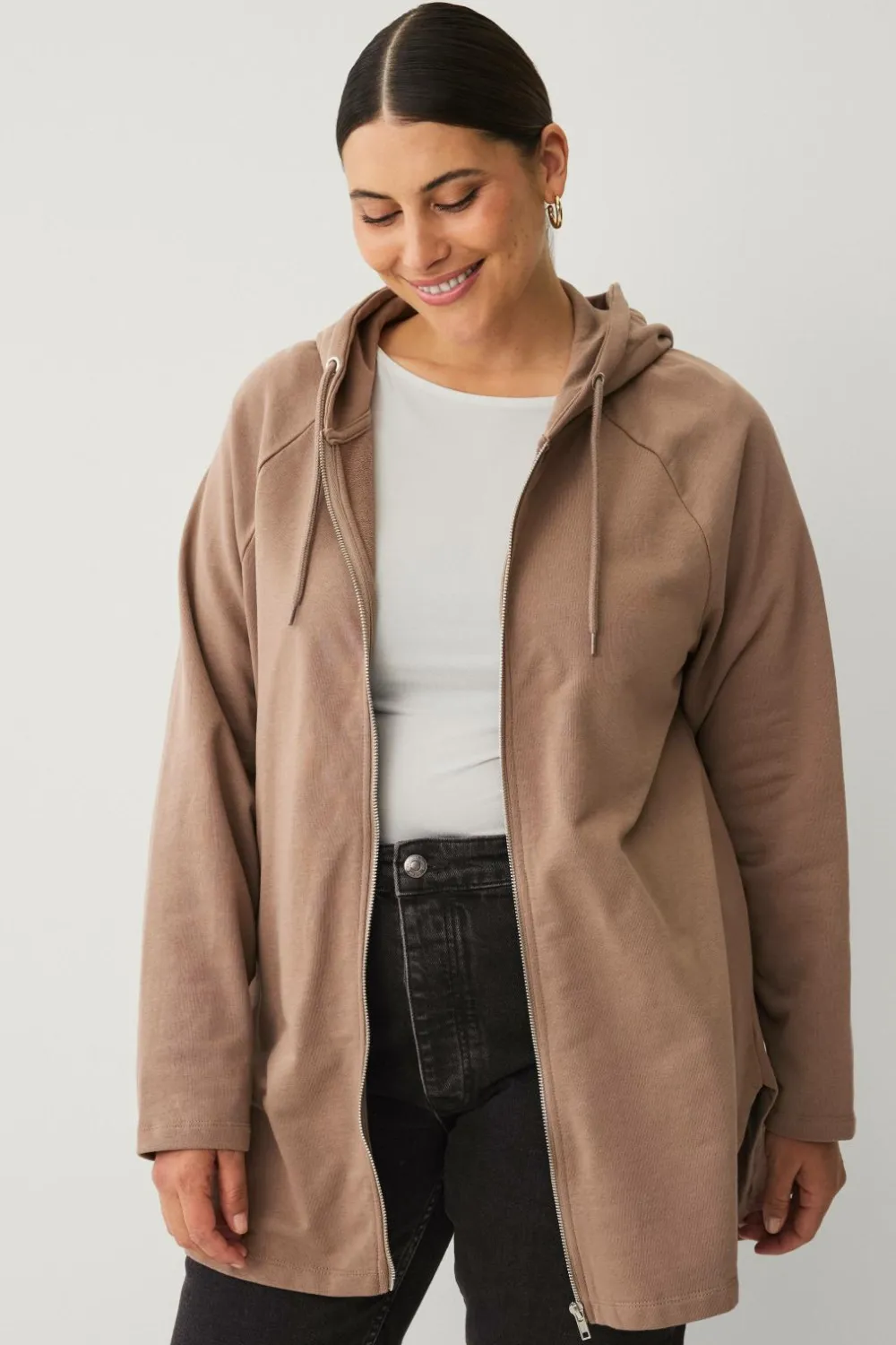 Ellos Sweatshirts & Hoodies>Plus collection Sweatshirt med hætte og lynlås Lysebrun