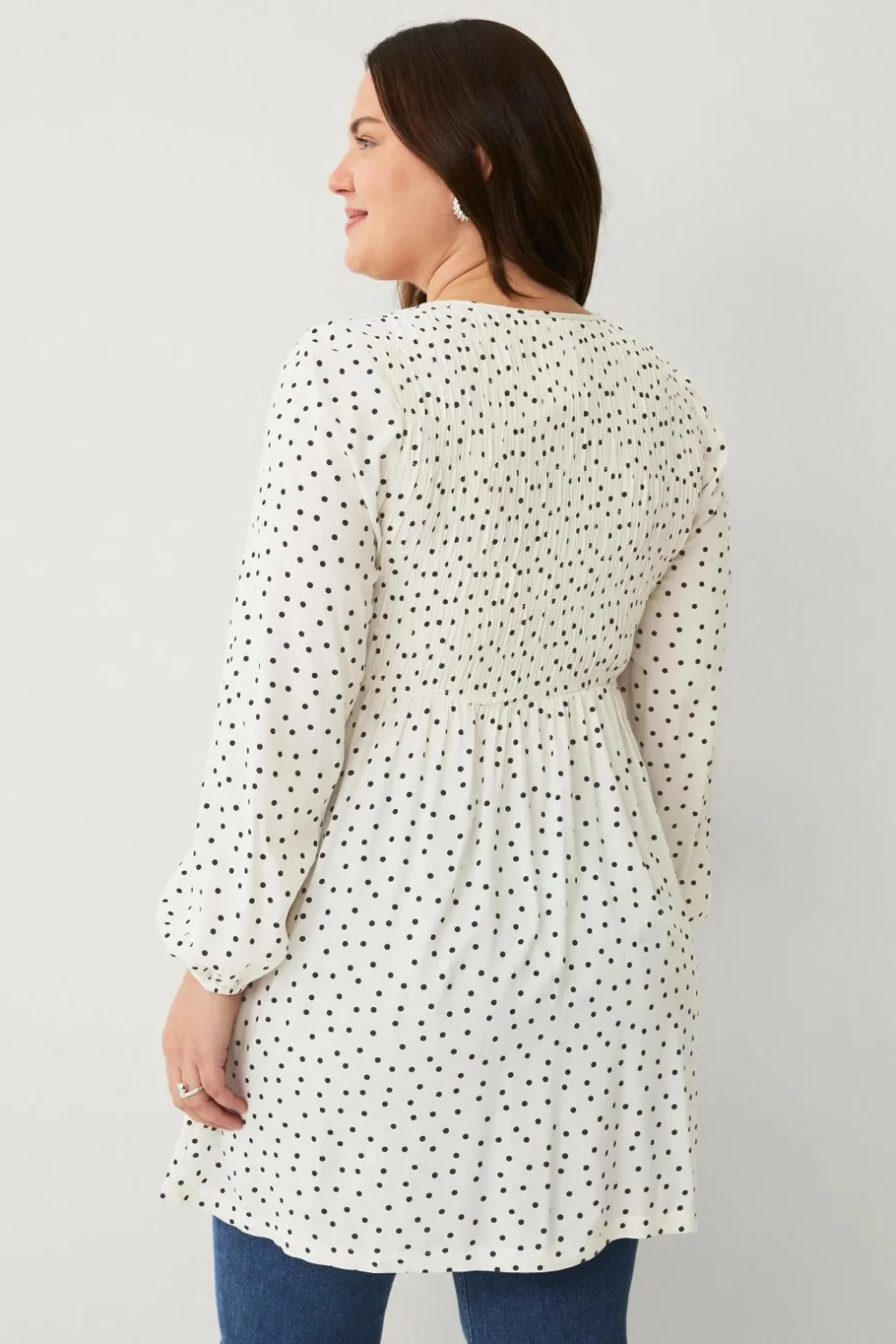 Ellos Tunikaer>Plus collection Tunika med smock Hvid prikket