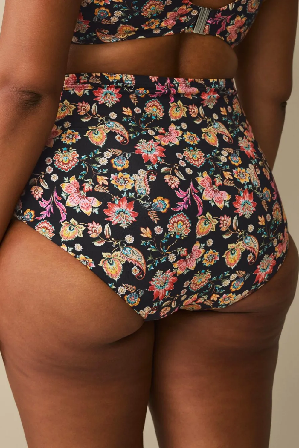 Ellos Plus collection Maxi Bikinitrusse med formende effekt Blomstret Hot