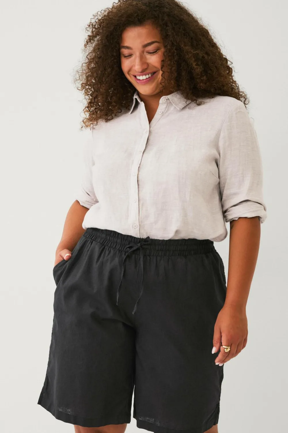 Ellos Shorts>Plus collection Hørshorts Sort