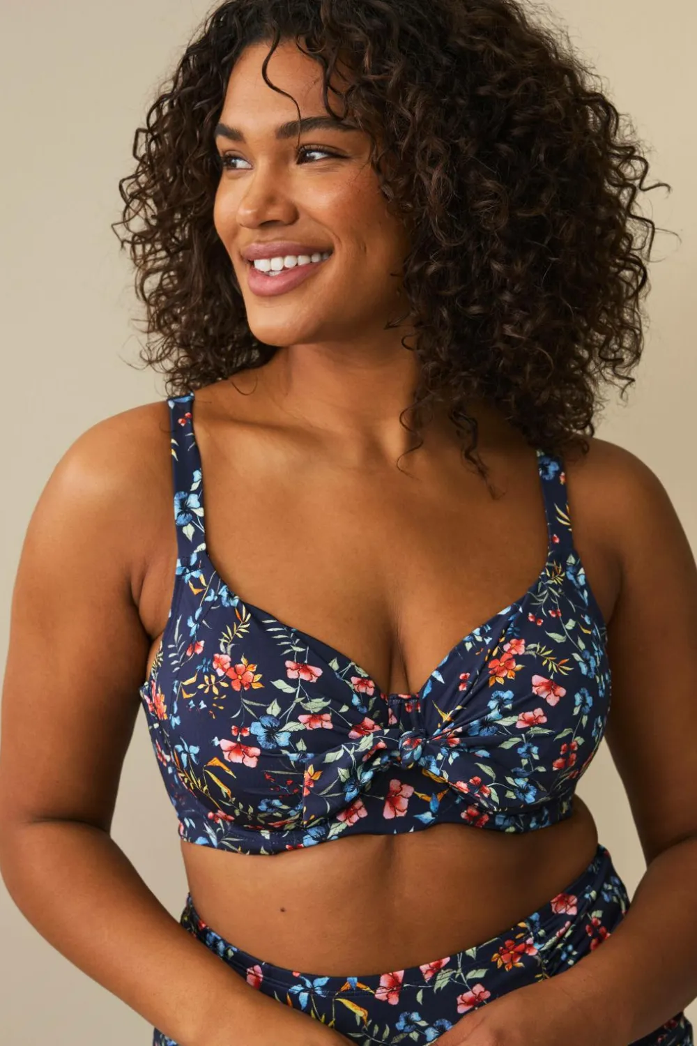 Ellos Bikinier & Bikinidele>Plus collection Bikini-BH med bøjle Blomstret