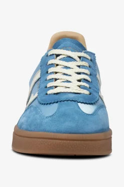 Gant Sneakers><noscript><img data-lazyloaded=