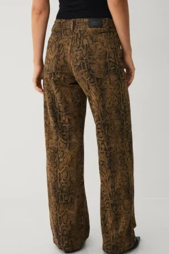 Gina Tricot Jeans><noscript><img width=