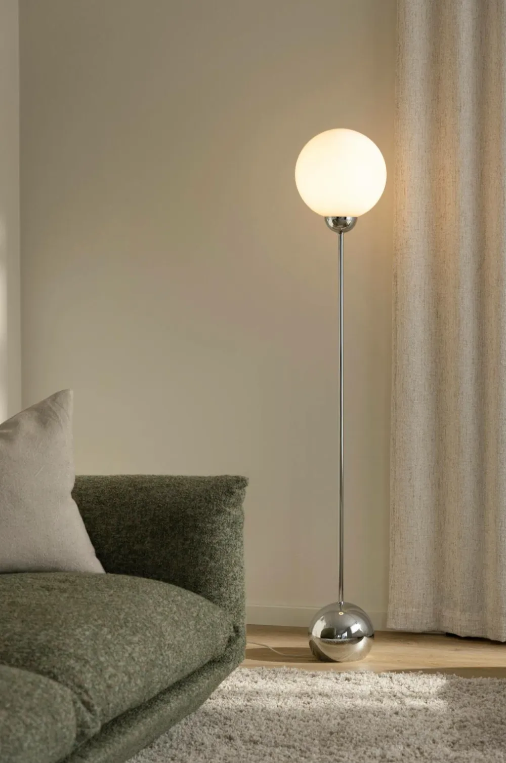 Globen Lighting Gulvlamper>Gulvlampe Ripley Chrome