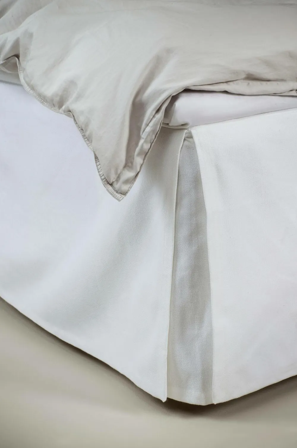 Himla Sengenederdel Weeknight 52 cm Vit Clearance
