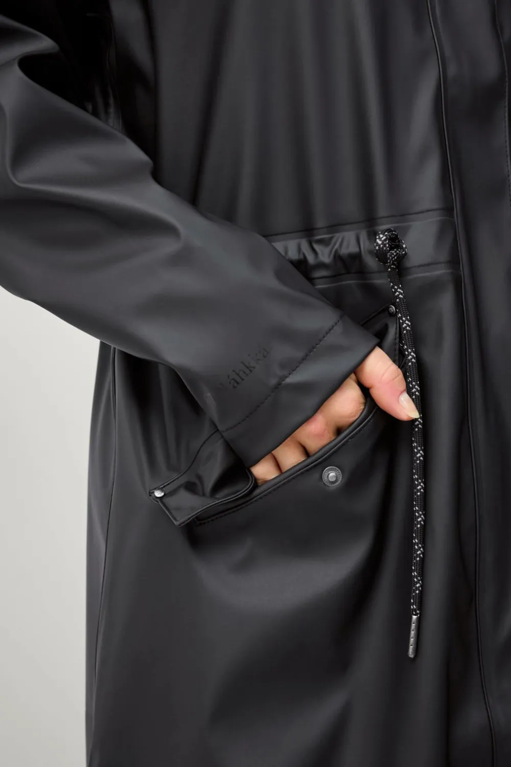 Áhkká Overtøj|Overtøj>Regnparka Rain Waist Parka PU Sort