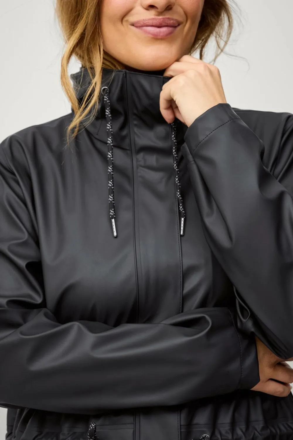 Áhkká Overtøj|Overtøj>Regnparka Rain Waist Parka PU Sort